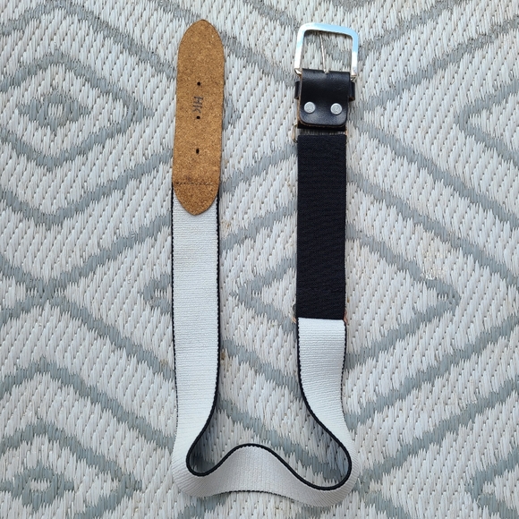 Adult baseball/softball belt, adjustable elastic, in black - Picture 2 of 3